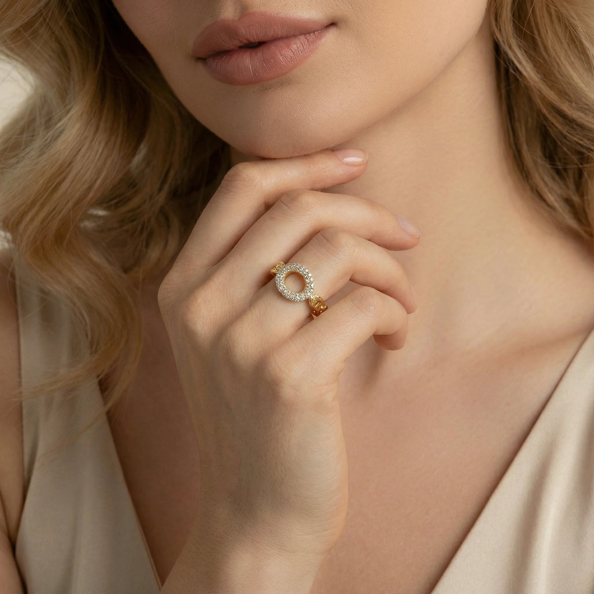 Golden Chain Statement Ring by Yspera