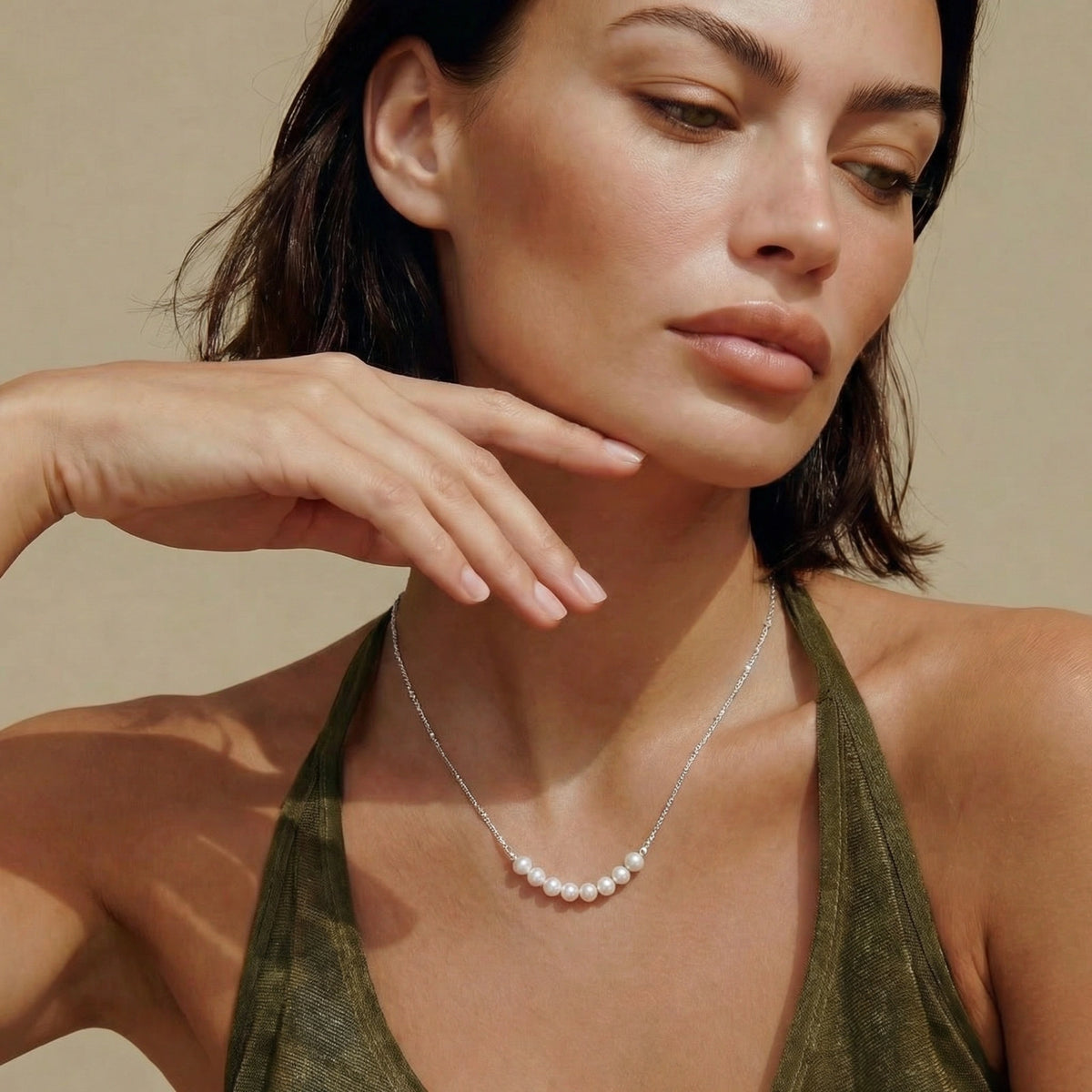 Luna Pearl Arc Necklace by Yspera